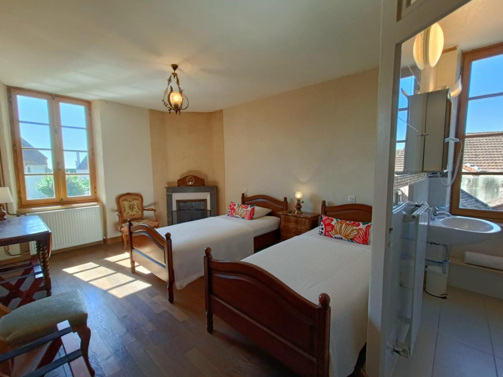 Chez Casimir Bed & Breakfast Cercy-la-Tour Dış mekan fotoğraf